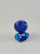Load image into Gallery viewer, Soary Ptero Hand Sculpted Glass Figure