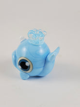 Load image into Gallery viewer, Smirky Narwhal Hand Sculpted Glass Figure