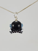 Load image into Gallery viewer, Jumpsie Spider Hand Sculpted Glass Pendant