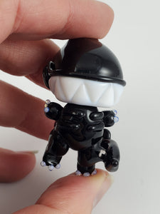 Xenomorph Puppy Boro Pendant 1